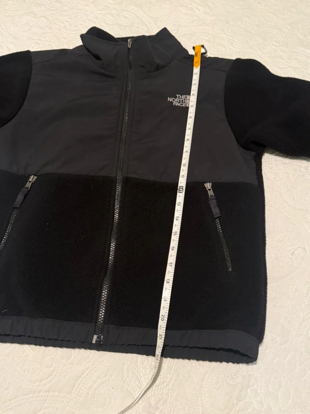 The‎ North Face Kids Black  Fleece Jacket M